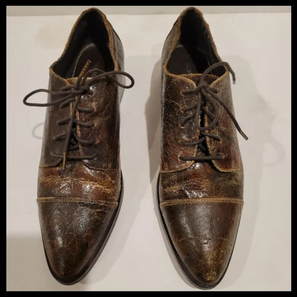 Donald J. Pliner distressed brown wingtip oxfords 7.5 - Picture 2 of 11